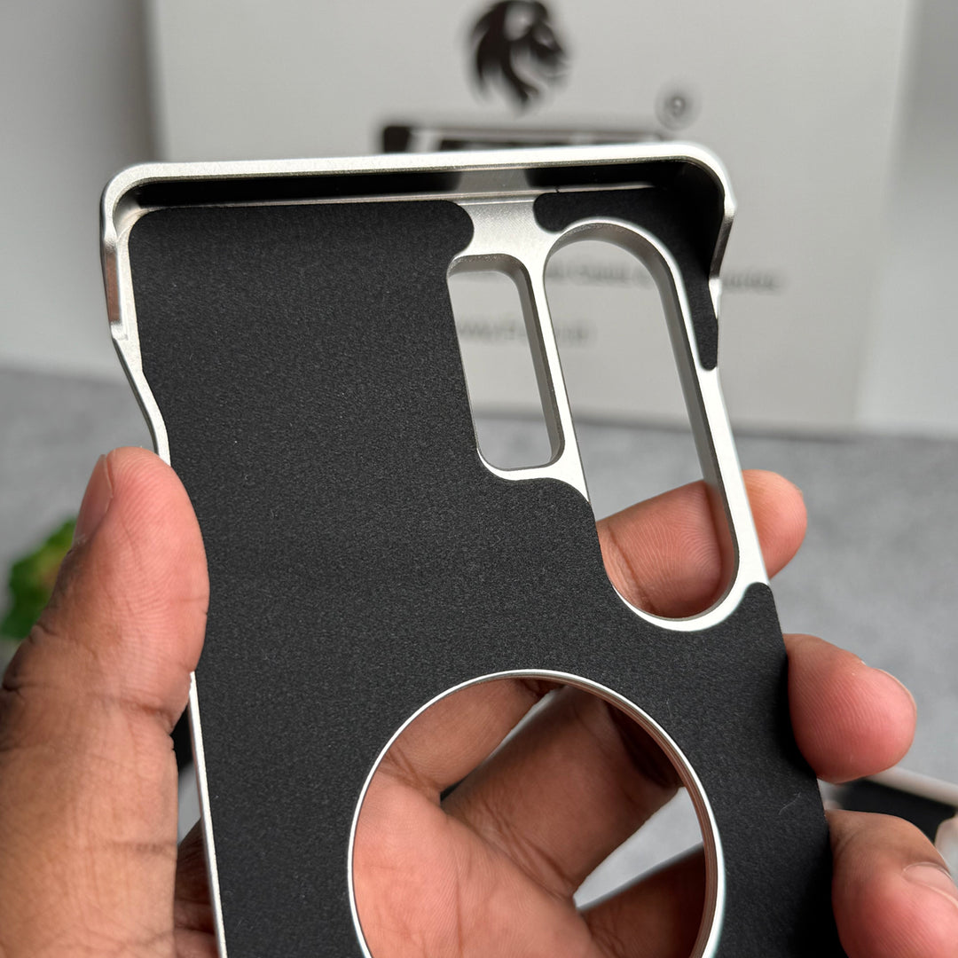 Galaxy Ultra Leather Metal Stand Case